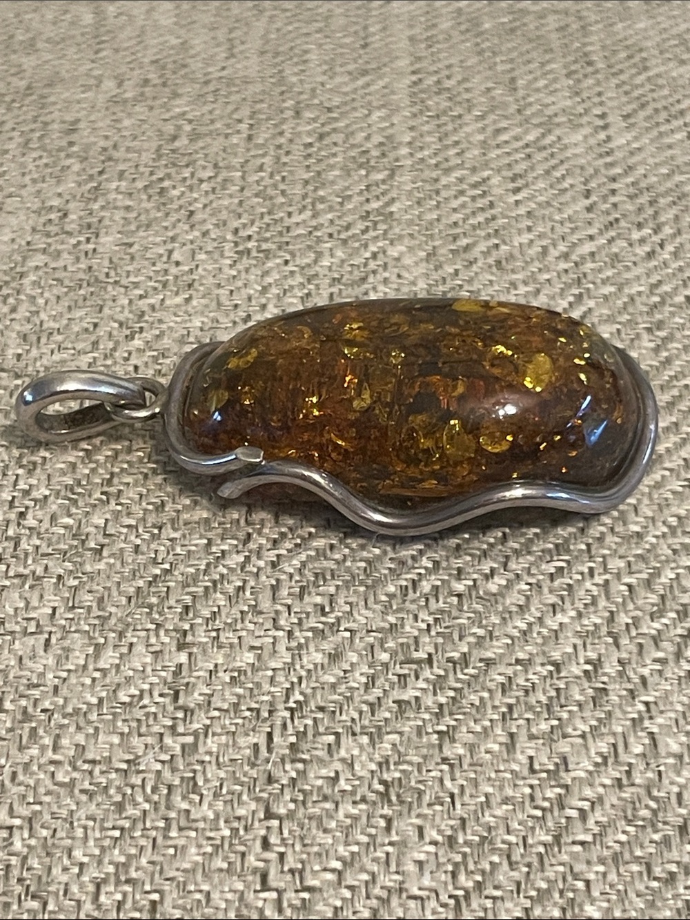 Sterling Silver Green Amber Pendant - Picture 6 of 12